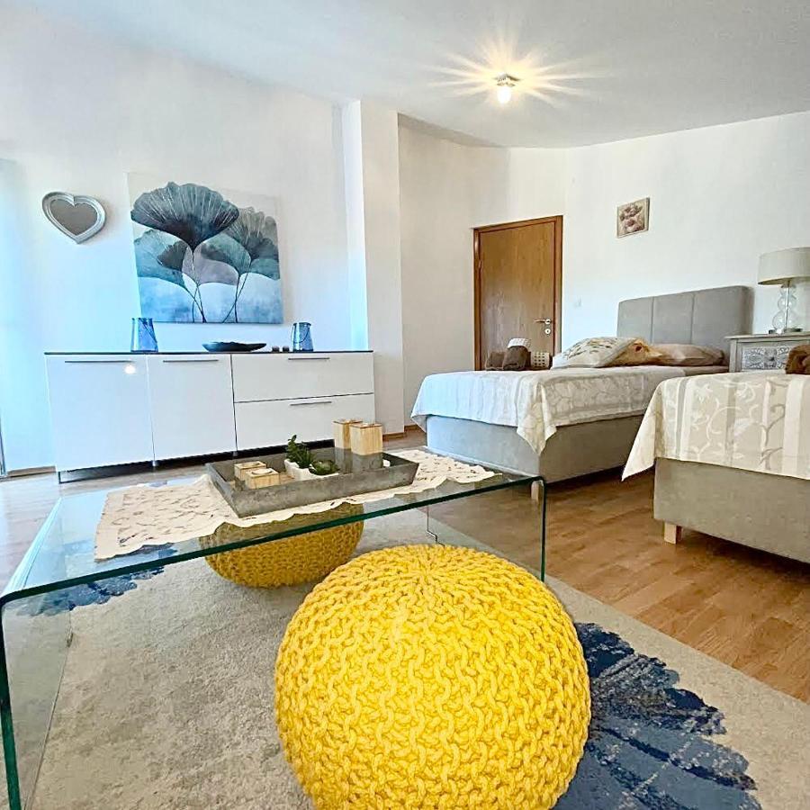 Dalmatian Village Charm - Spacious Villa With Pool Near Trogir Primorski Dolac Εξωτερικό φωτογραφία
